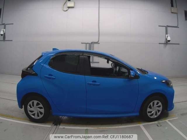 toyota yaris 2022 -TOYOTA--Yaris 6AA-MXPH10--MXPH10-2110695---TOYOTA--Yaris 6AA-MXPH10--MXPH10-2110695- image 2