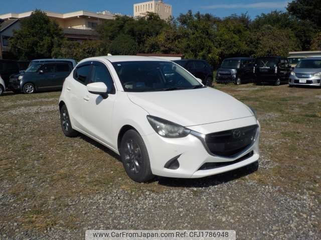 mazda demio 2018 CFJ1786948 image 1