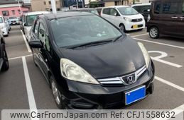 honda fit-shuttle 2011 CFJ1558632
