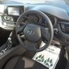 toyota c-hr 2018 -TOYOTA--C-HR DBA-NGX10--NGX10-2006349---TOYOTA--C-HR DBA-NGX10--NGX10-2006349- image 9