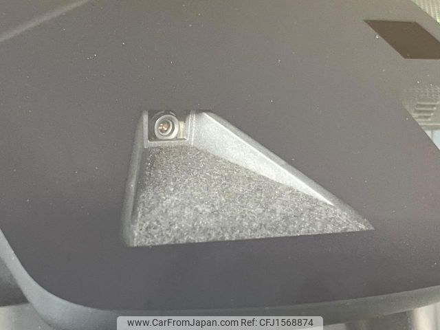 toyota prius 2022 CFJ1568874 image 2