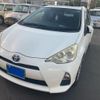 toyota aqua 2012 CFJ1720425 image 2
