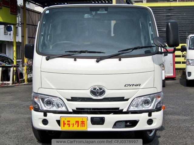 toyota dyna-truck 2024 GOO_NET_EXCHANGE_0208643A30241028W002 image 2