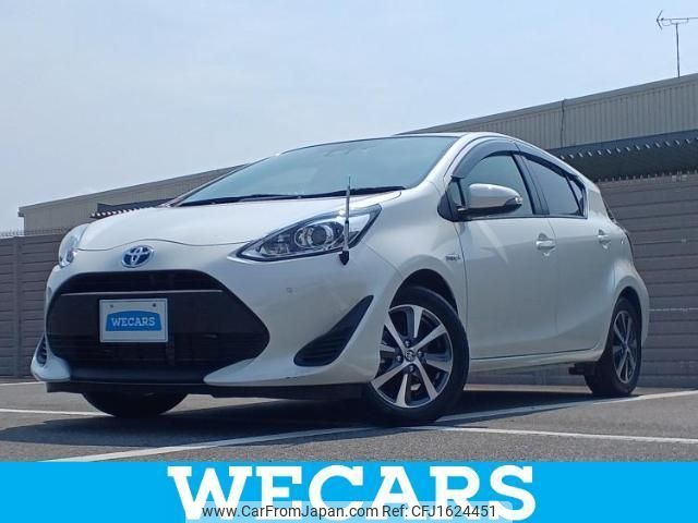 toyota aqua 2018 CFJ1624451 image 1