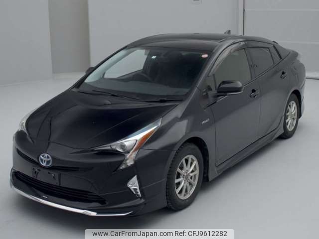 toyota prius 2017 -TOYOTA--Prius DAA-ZVW55--ZVW55-8036234---TOYOTA--Prius DAA-ZVW55--ZVW55-8036234- image 1