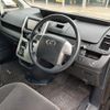 toyota voxy 2010 CFJ1522357 image 12