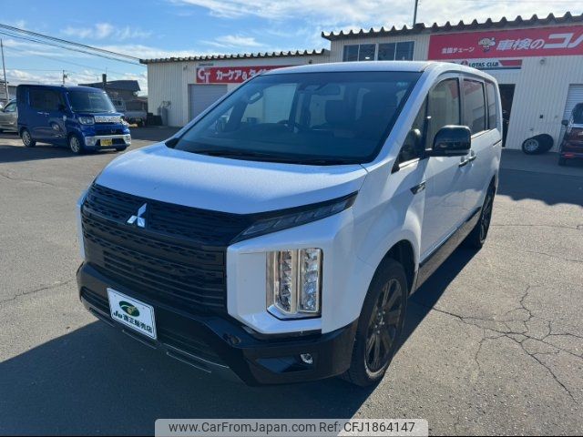 mitsubishi delica-d5 2025 CFJ1864147 image 1