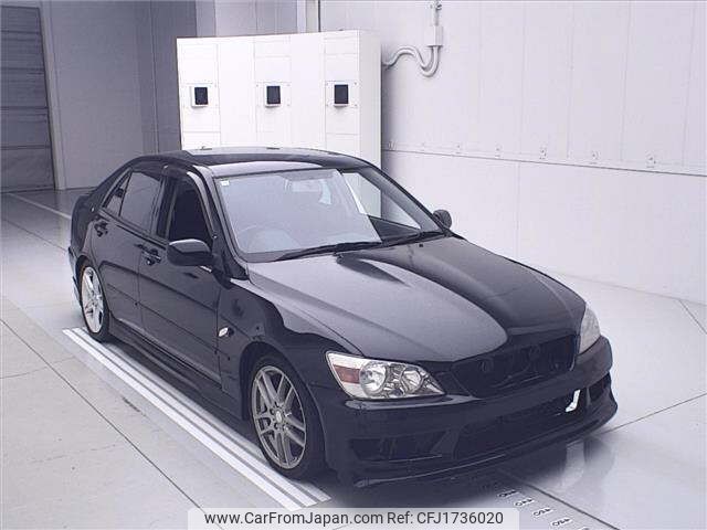 toyota altezza 2002 CFJ1736020 image 1