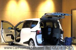 toyota sienta 2018 CFJ1818032