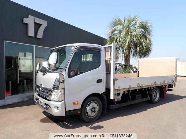 hino dutro 2020 GOO_NET_EXCHANGE_0402607A30250703W001 image 1