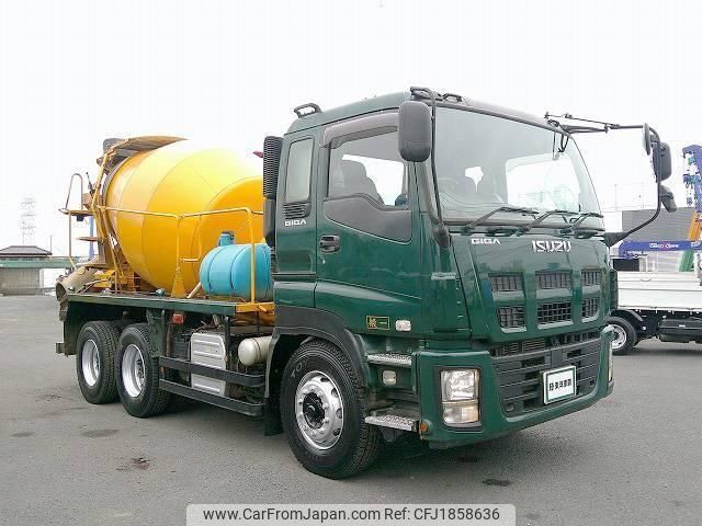 isuzu giga 2017 CFJ1858636 image 2