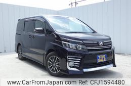 toyota voxy 2014 CFJ1594480