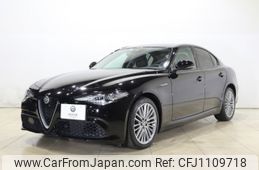 alfa-romeo giulia 2018 -ALFA ROMEO--Alfa Romeo Giulia ABA-95220--ZAREAEGN2J7569786---ALFA ROMEO--Alfa Romeo Giulia ABA-95220--ZAREAEGN2J7569786-