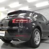 porsche macan 2017 quick_quick_J1H1_WP1ZZZ95ZHLB07837 image 4