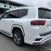 toyota land-cruiser 2024 CFJ1781605 image 2