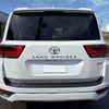 toyota land-cruiser-wagon 2024 CFJ1718667 image 2