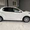 toyota yaris 2022 quick_quick_6AA-MXPH10_MXPH10-2090475 image 4