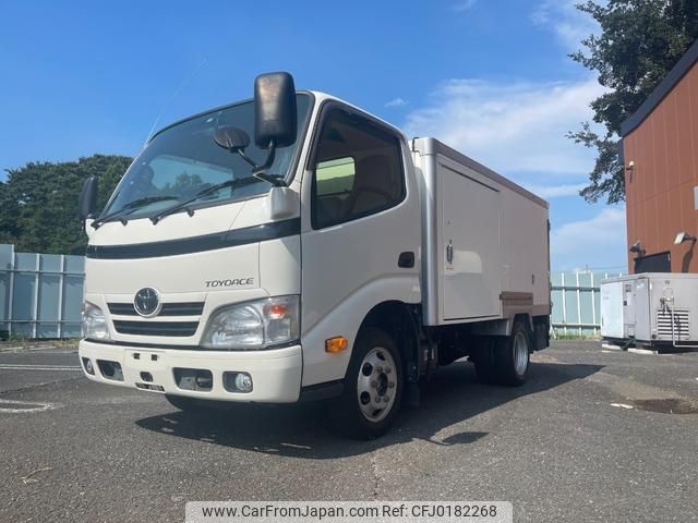 toyota dyna-truck 2016 GOO_NET_EXCHANGE_0401987A30240906W001 image 1