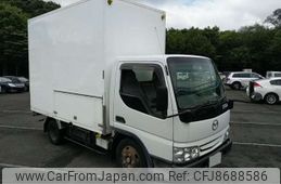 mazda titan 2003 CFJ8688586