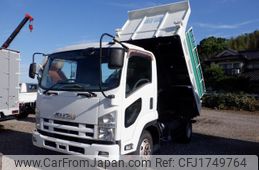 isuzu forward 2013 CFJ1749764