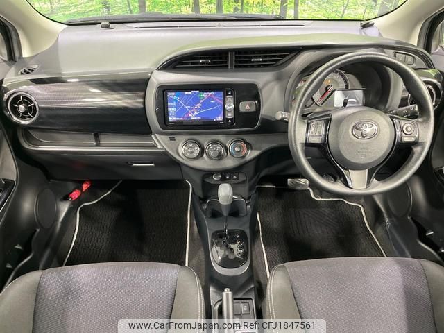 toyota vitz 2018 CFJ1847561 image 2