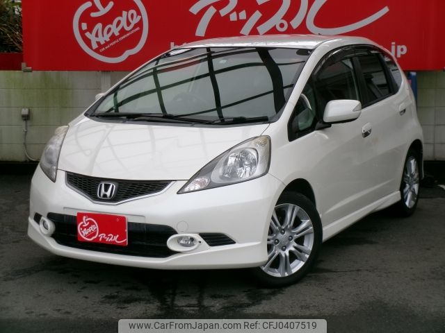 honda fit 2010 -HONDA--Fit DBA-GE8--GE8-1302670---HONDA--Fit DBA-GE8--GE8-1302670- image 1