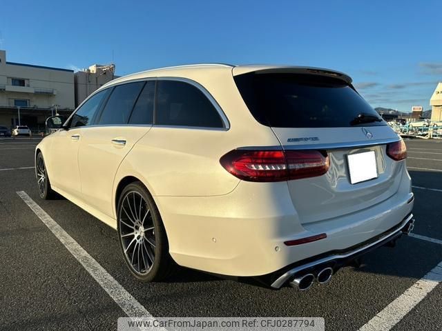 mercedes-benz e-class-station-wagon 2023 quick_quick_4AA-213261_W1K2132612B136885 image 2