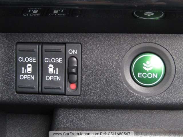 honda stepwagon 2016 CFJ1680567 image 2