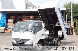 hino dutro 2013 CFJ1591426