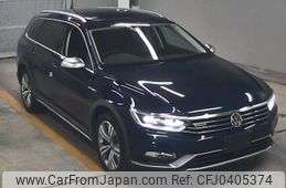 volkswagen passat 2019 -VOLKSWAGEN--VW Pssat Alltrack WVWZZZ3CZKE069803---VOLKSWAGEN--VW Pssat Alltrack WVWZZZ3CZKE069803-