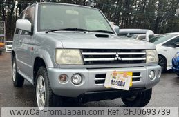 mitsubishi pajero-mini 2006 GOO_JP_700090373030250128002