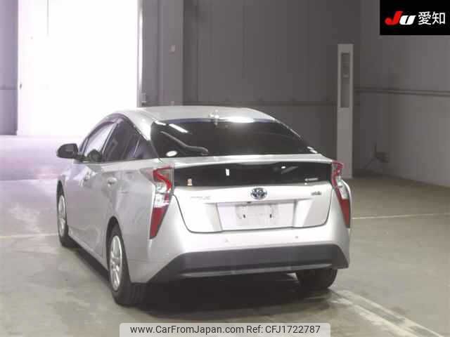 toyota prius 2017 CFJ1722787 image 2