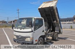 hino dutro 2010 CFJ1666739