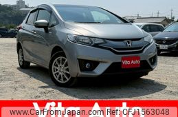 honda fit-hybrid 2014 CFJ1563048