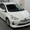 toyota aqua 2012 CFJ1528083 image 1