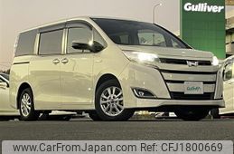 toyota noah 2017 CFJ1800669