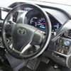 toyota voxy 2018 quick_quick_DAA-ZWR80G_0323399 image 3