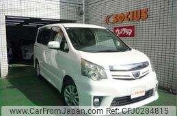 toyota noah 2011 -TOYOTA--Noah DBA-ZRR70W--ZRR70W-0400328---TOYOTA--Noah DBA-ZRR70W--ZRR70W-0400328-