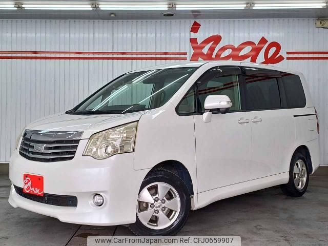 toyota noah 2010 quick_quick_ZRR70G_ZRR70-0348955 image 1