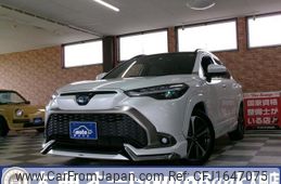 toyota corolla-cross 2023 CFJ1647075