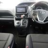 toyota voxy 2016 -TOYOTA--Voxy ZRR80G-0213312---TOYOTA--Voxy ZRR80G-0213312- image 4