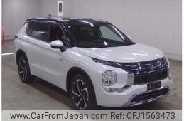 mitsubishi outlander-phev 2024 CFJ1563473