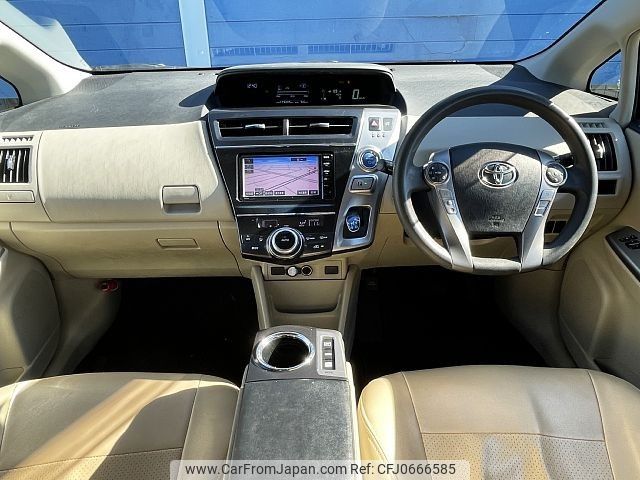 toyota prius-α 2016 -TOYOTA--Prius α DAA-ZVW41W--ZVW41-0037376---TOYOTA--Prius α DAA-ZVW41W--ZVW41-0037376- image 2