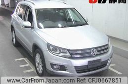 volkswagen tiguan 2013 -VOLKSWAGEN--VW Tiguan WVGZZZ5NZDW078755---VOLKSWAGEN--VW Tiguan WVGZZZ5NZDW078755-