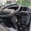 isuzu elf-truck 2005 CFJ1823597 image 57