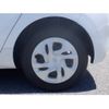 toyota aqua 2023 -TOYOTA--AQUA 6AA-MXPK11--MXPK11-2112944---TOYOTA--AQUA 6AA-MXPK11--MXPK11-2112944- image 28