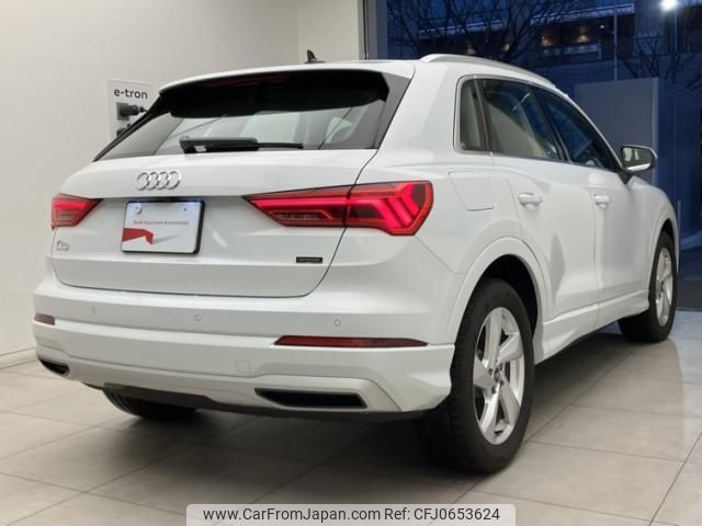 audi q3 2022 quick_quick_3AA-F3DFY_WAUZZZF33P1002653 image 2