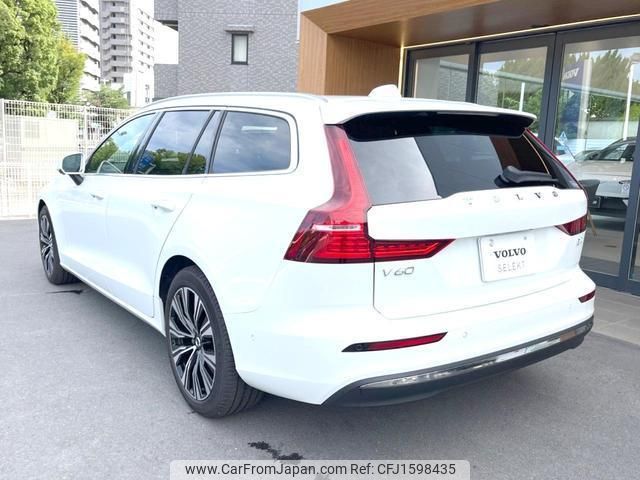 volvo v60 2023 CFJ1598435 image 2
