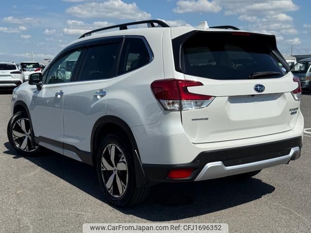 subaru forester 2019 CFJ1696352 image 2