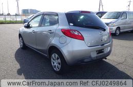 mazda demio 2012 NIKYO_LW94509